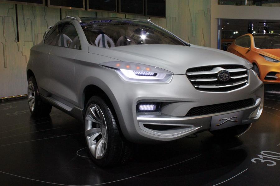  FAW X Concept SUV 2011 года  (фото 25 из 38)